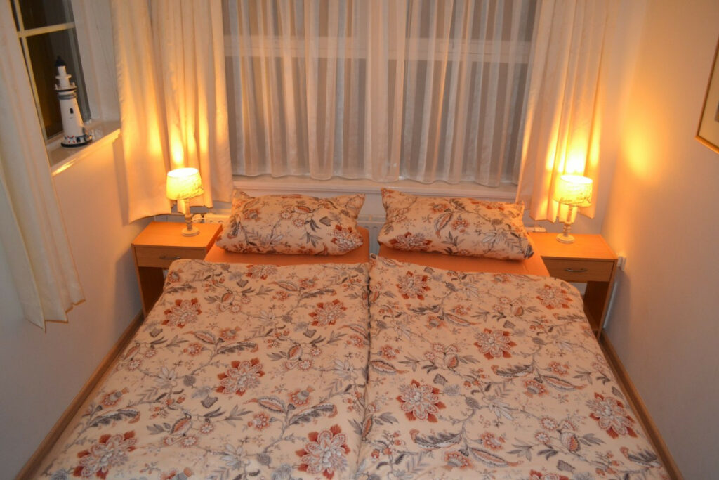 bosje-slaapkamer-2bbeneden-jpg-scaletype-1-width-1200-height-1200-ext_3740675576.jpeg