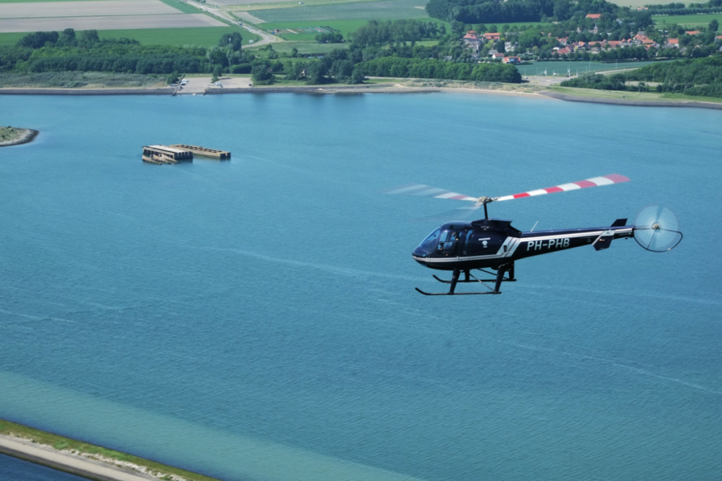 helikoptervlucht-zeeland-png-scaletype-1-width-1200-height-1200-ext_1446585392.png