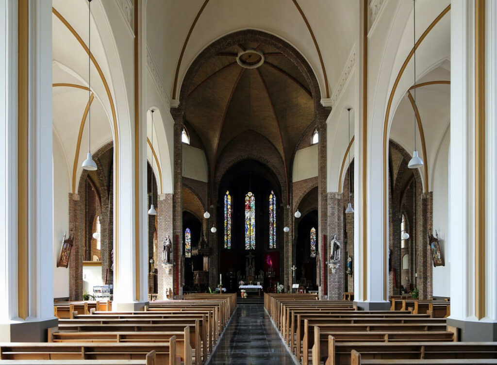 maria-hemelvaartkerk-2binterieur-2baardenburg-jpg-scaletype-1-width-1200-height-1200-ext_1639405743.jpeg