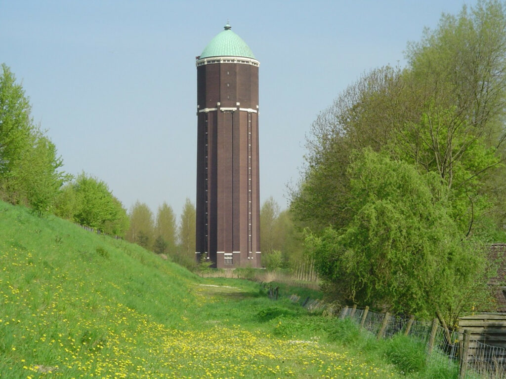 watertoren-2006-zvl-jpg-scaletype-1-width-1200-height-1200-ext_3721117552.jpeg